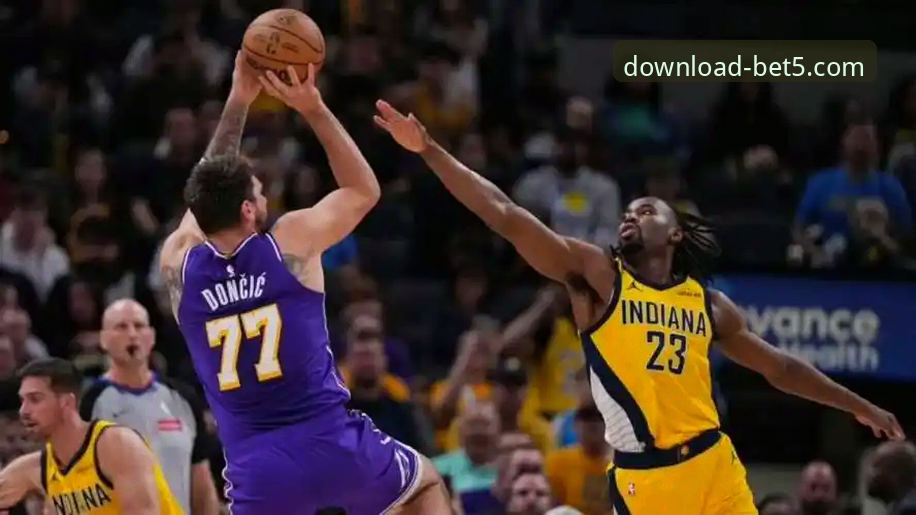 bet5体育官网入口 湖人客场力克步行者:一场数据盛宴的bet5体育平台观赛深度评测