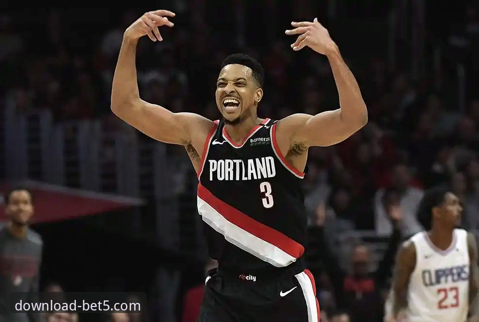 CJ-麦科勒姆1年2100万续约老鹰！bet5体育平台带你剖析这笔交易背后的深层逻辑
